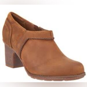Clarks Sashlin Aleta booties shooties brown‎ leather size 8